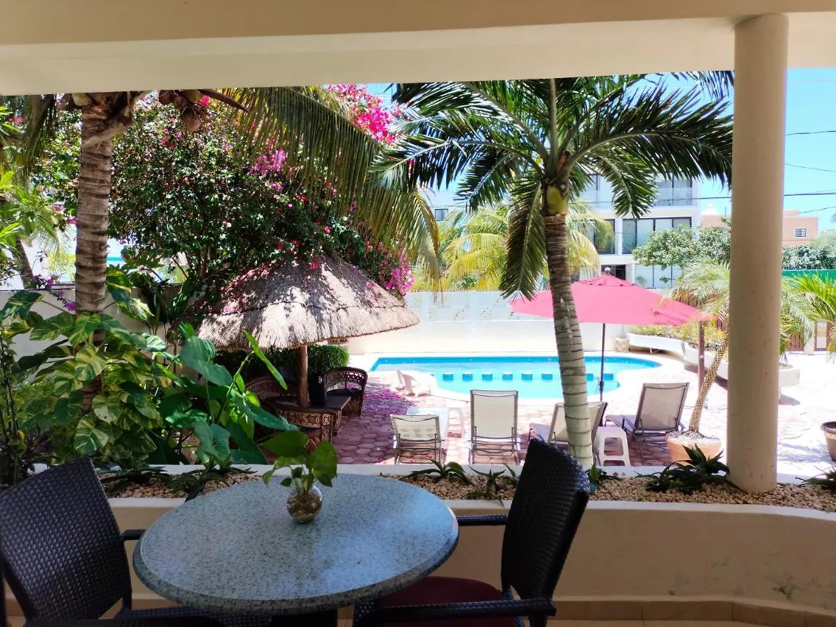Cabanas Puerto Morelos Aparthotel
